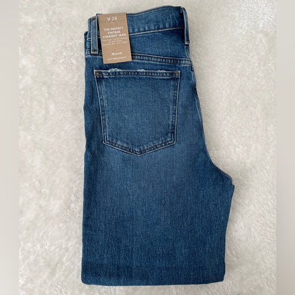 Madewell Vintage Straight Jeans - Picture 2 of 6